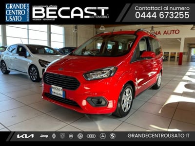 Ford Tourneo Courier 1.0 EcoBoost 100 CV Plus del 2019 usata a Brendola