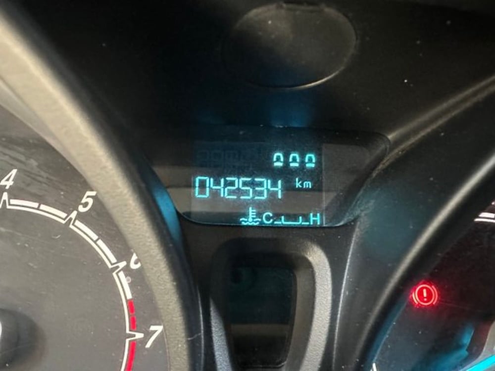 Ford Tourneo Courier usata a Vicenza (13)