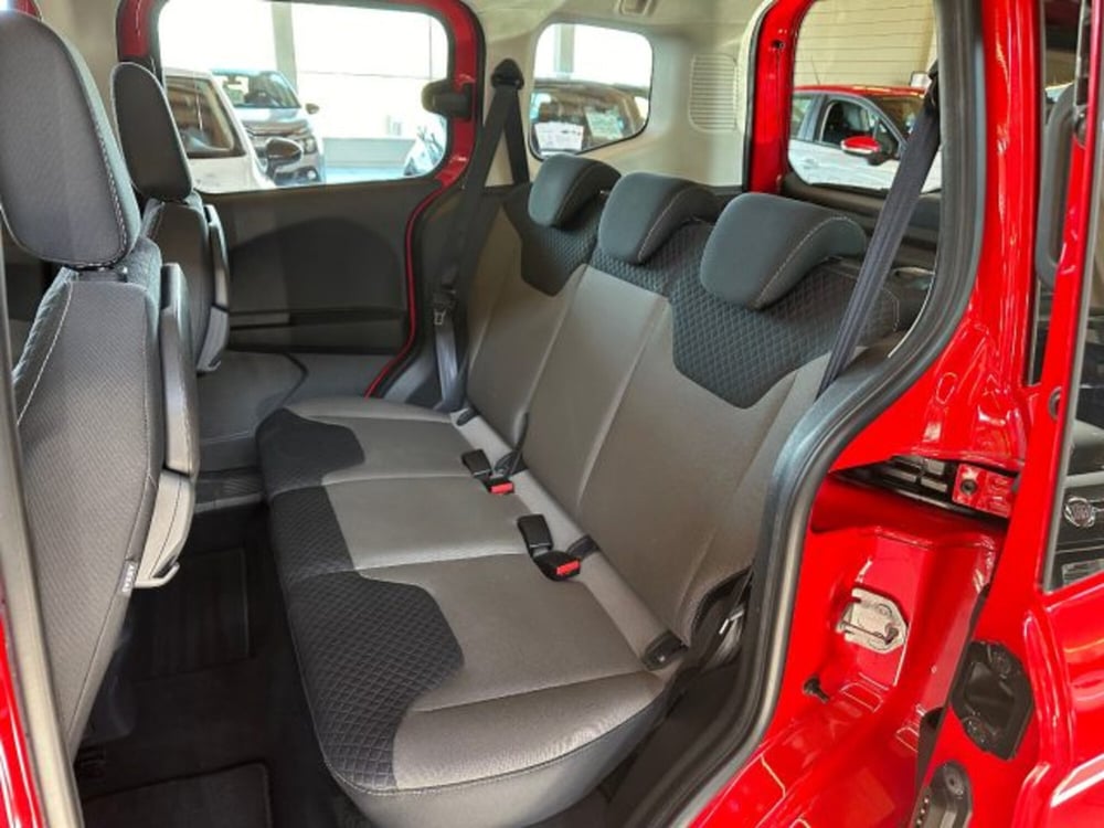 Ford Tourneo Courier usata a Vicenza (9)