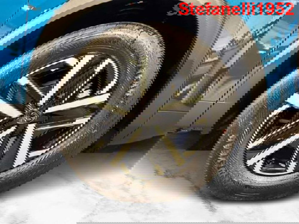 Peugeot 2008 nuova a Bologna (8)