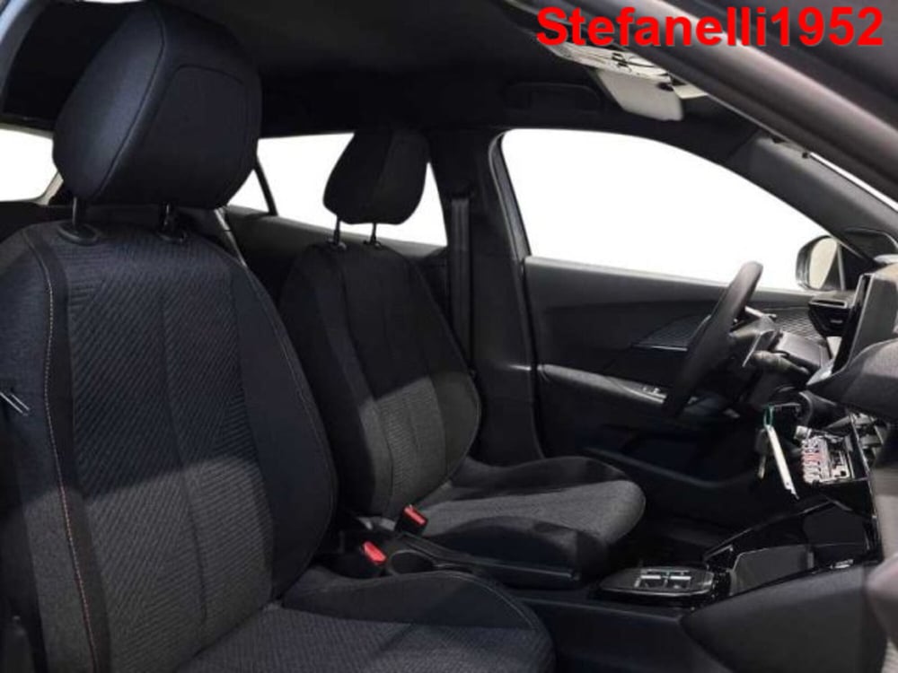 Peugeot 2008 nuova a Bologna (16)