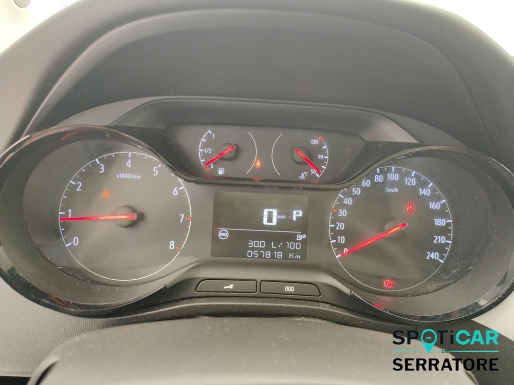 Opel Crossland usata a Como (10)