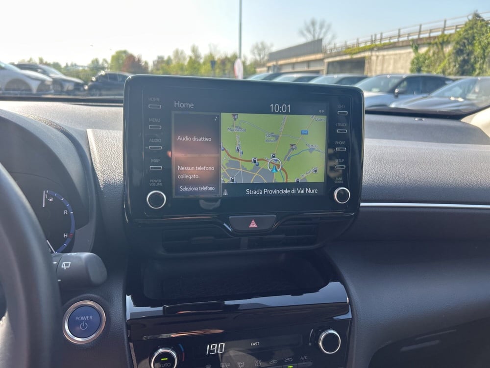 Toyota Yaris Cross usata a Piacenza (15)