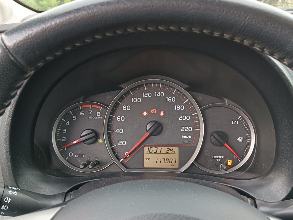 Toyota Yaris usata a Como (10)