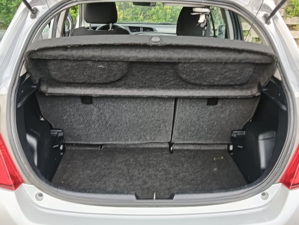 Toyota Yaris usata a Como (8)
