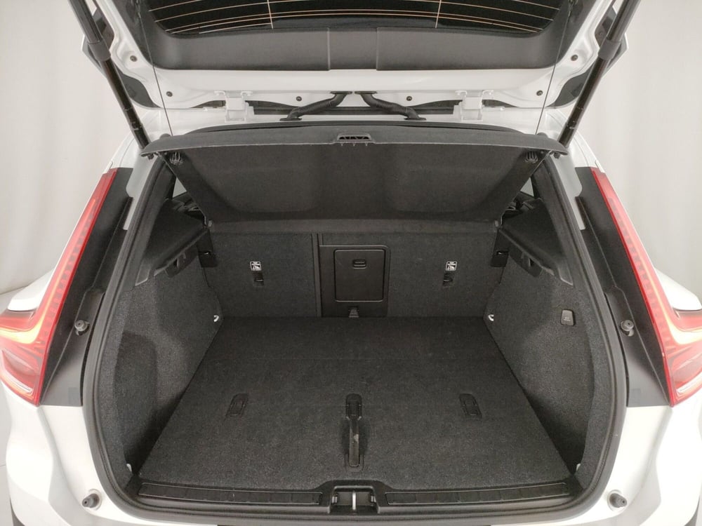 Volvo XC40 usata a Roma (10)