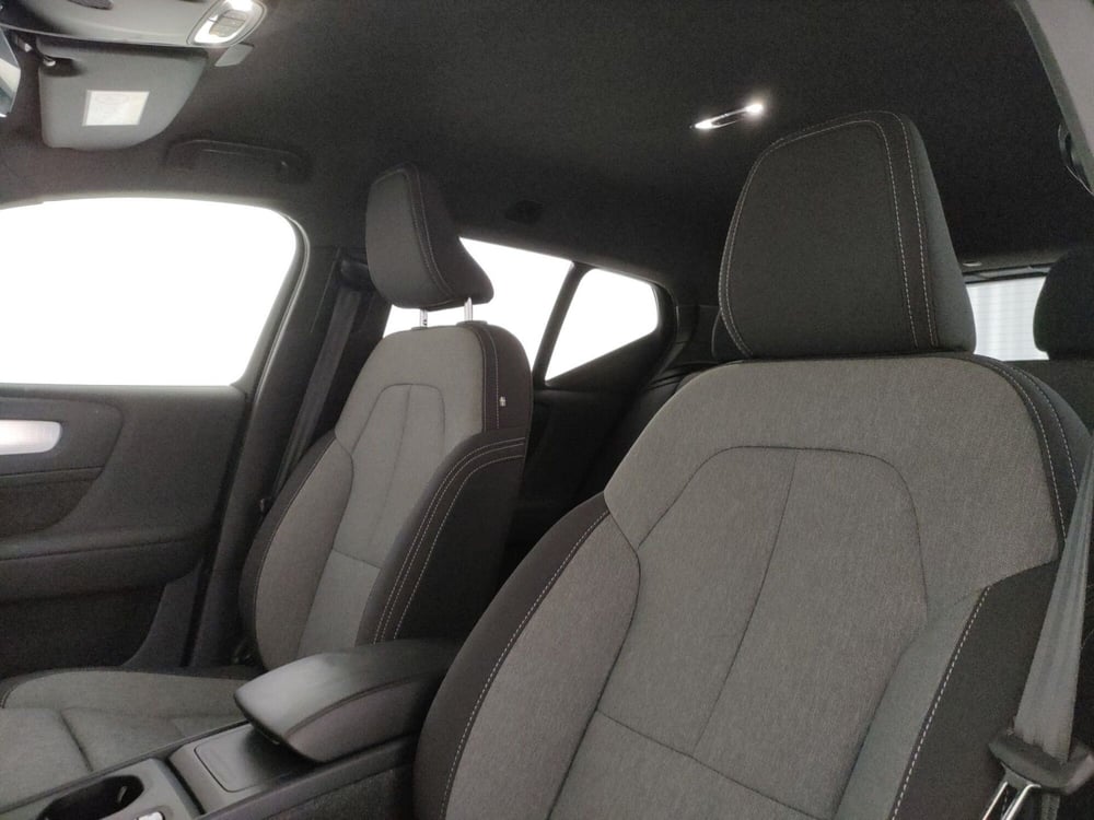 Volvo XC40 usata a Roma (13)