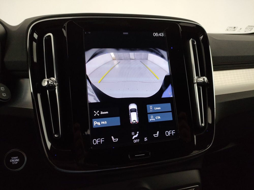 Volvo XC40 usata a Roma (18)