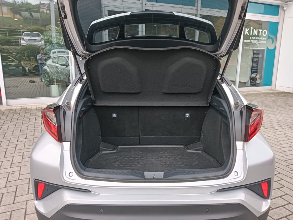 Toyota Toyota C-HR usata a Como (8)
