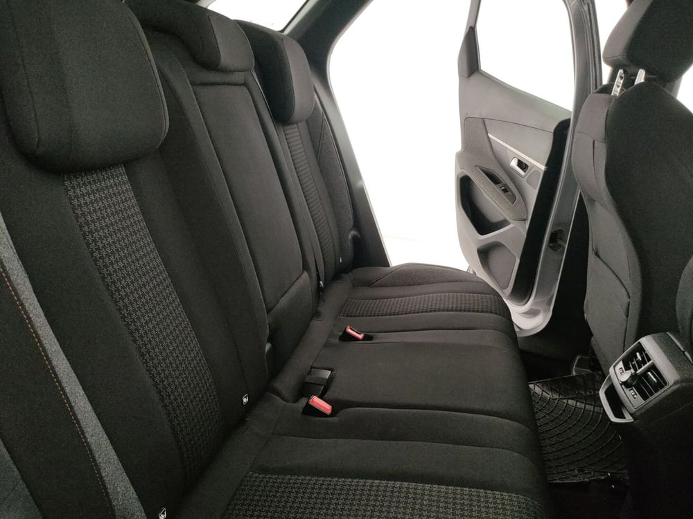 Peugeot 3008 usata a Caserta (12)