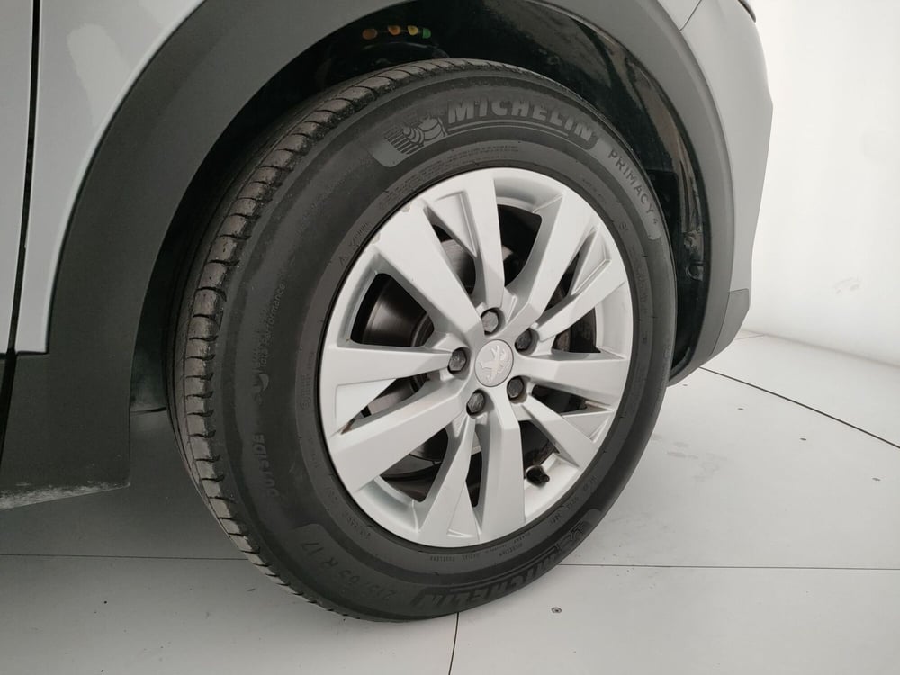 Peugeot 3008 usata a Caserta (15)