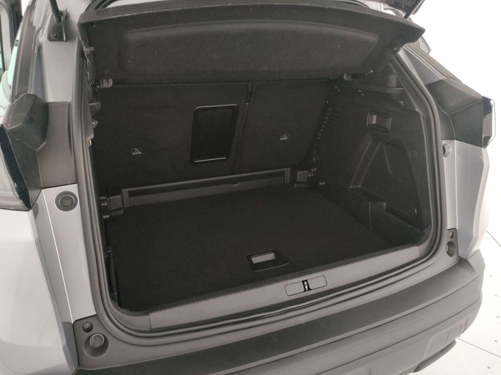 Peugeot 3008 usata a Caserta (8)