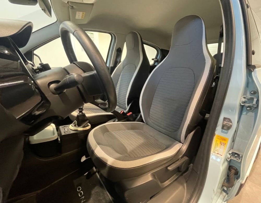 Renault Twingo usata a Ferrara (12)