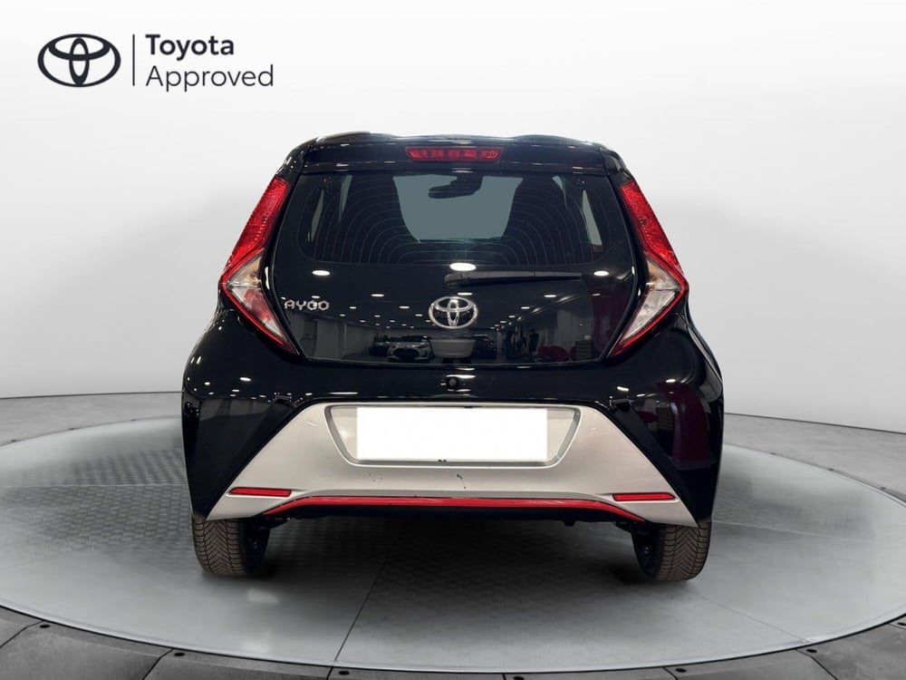 Toyota Aygo usata a Brescia (6)