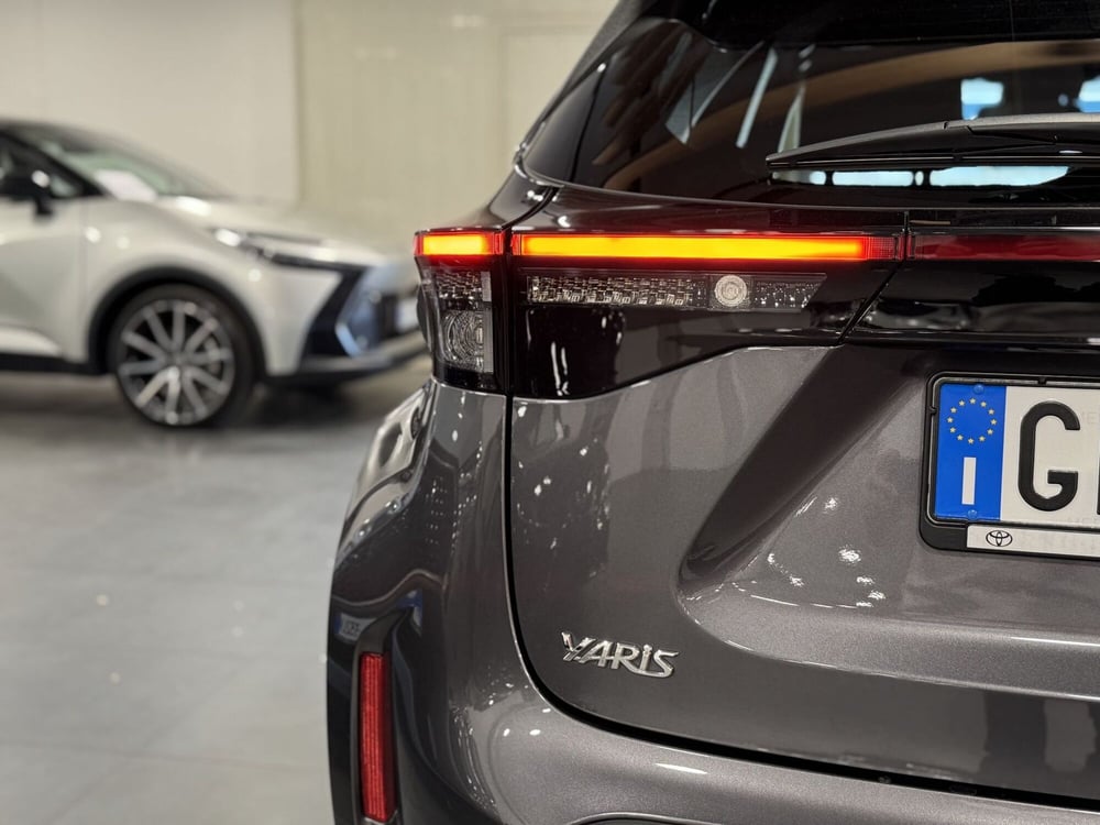 Toyota Yaris Cross usata a Brescia (9)