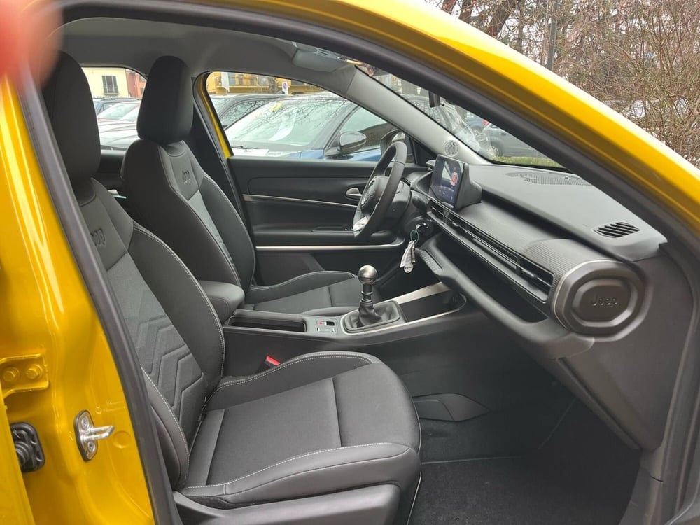 Jeep Avenger usata a Milano (12)