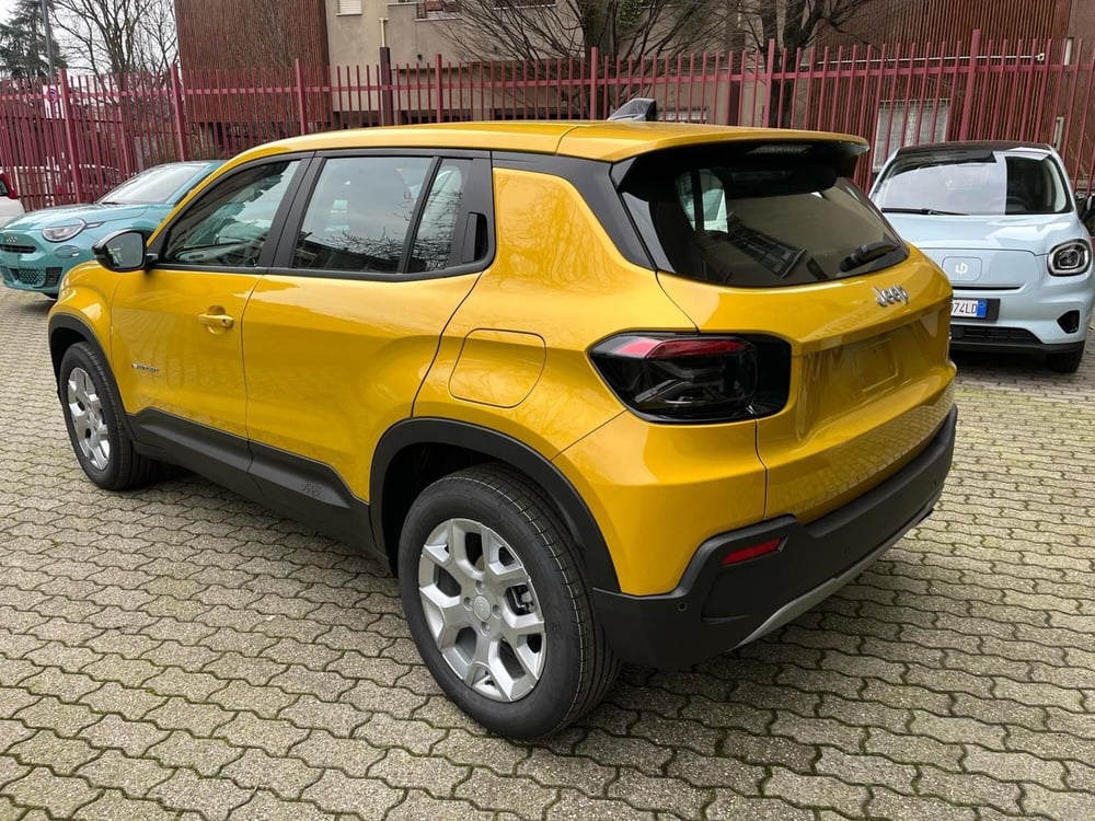 Jeep Avenger usata a Milano (6)