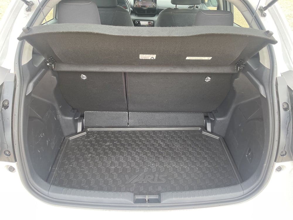 Toyota Yaris usata a Ragusa (6)