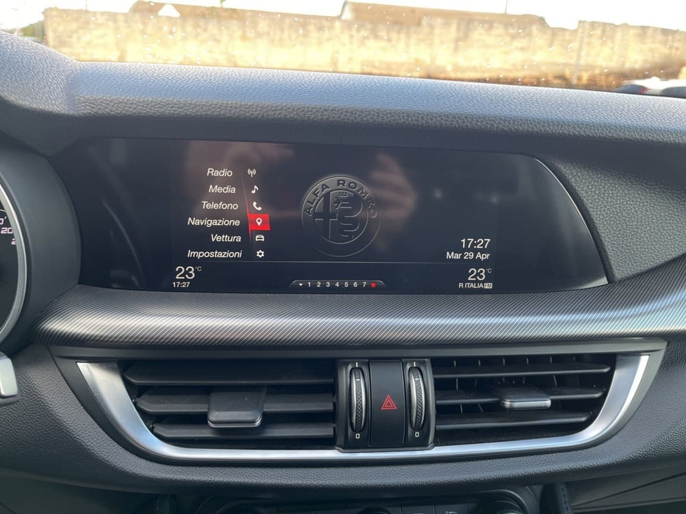 Alfa Romeo Stelvio usata a Ragusa (12)