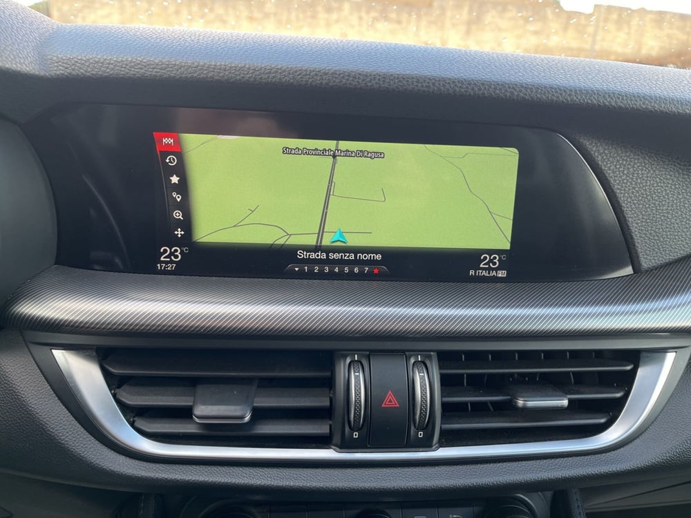 Alfa Romeo Stelvio usata a Ragusa (13)