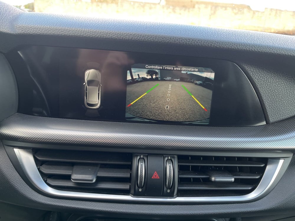 Alfa Romeo Stelvio usata a Ragusa (16)