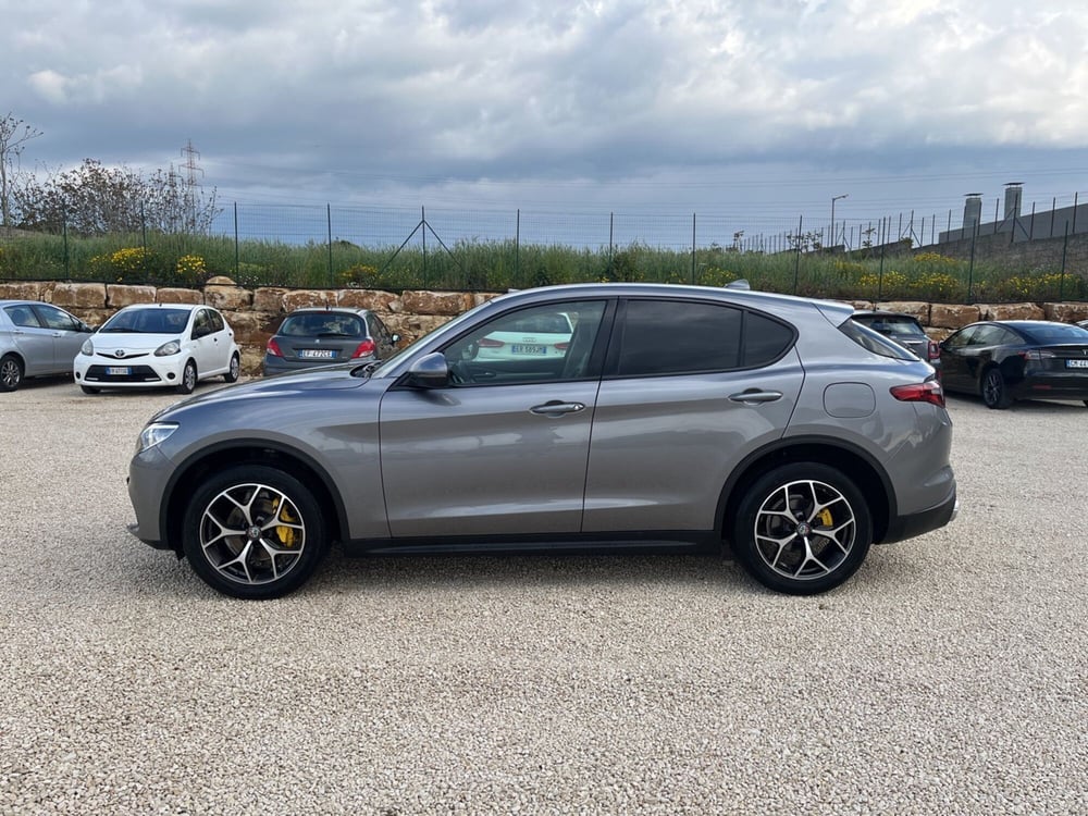 Alfa Romeo Stelvio usata a Ragusa (2)