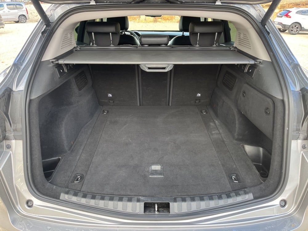 Alfa Romeo Stelvio usata a Ragusa (6)