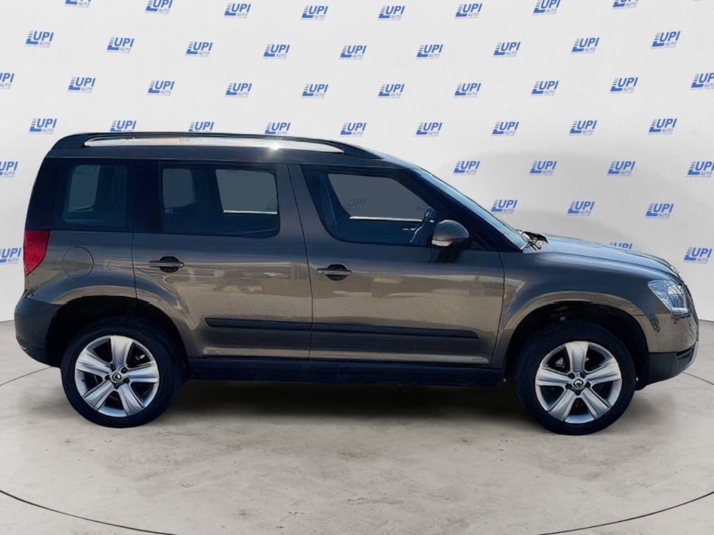 Skoda Yeti usata a Firenze (6)