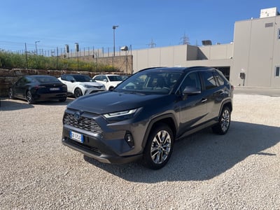 Toyota Rav4 vvt-ie h Lounge awd-i 222cv e-cvt del 2022 usata a Ragusa