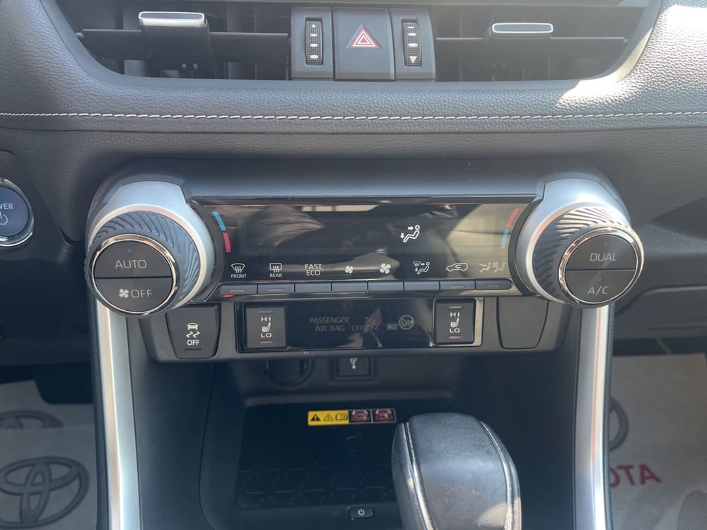 Toyota Rav4 usata a Ragusa (14)