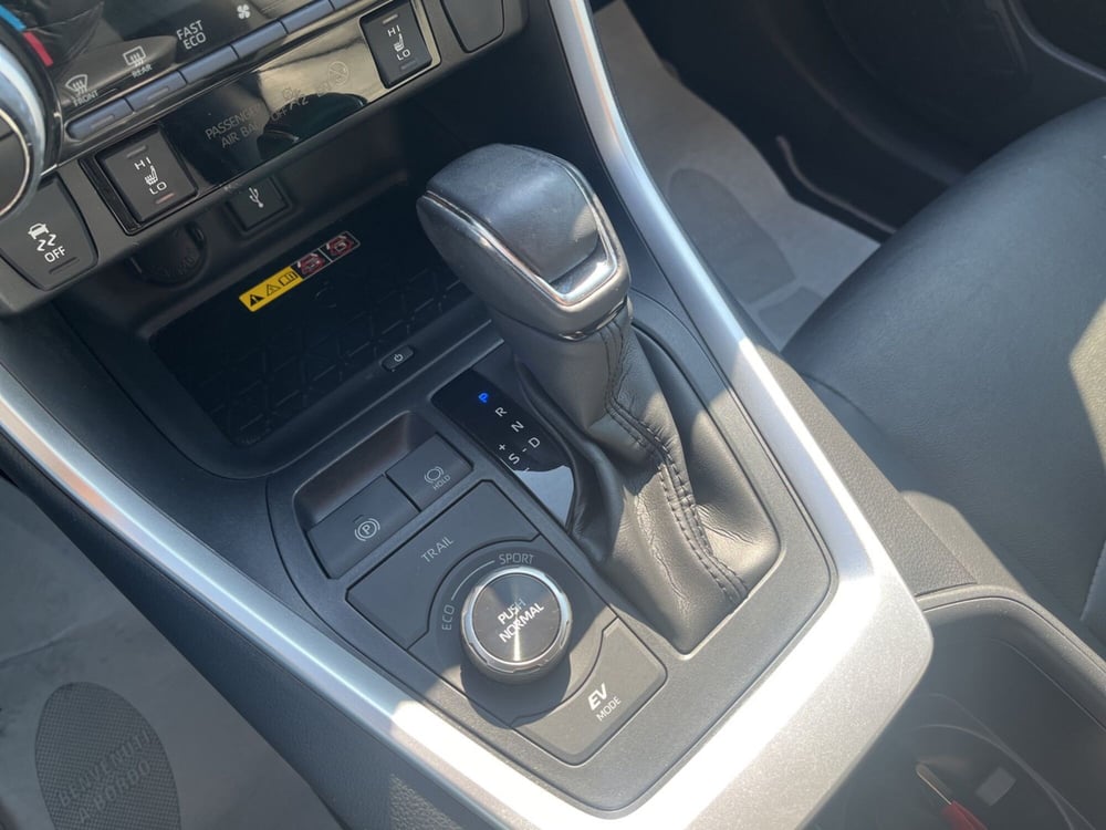 Toyota Rav4 usata a Ragusa (15)