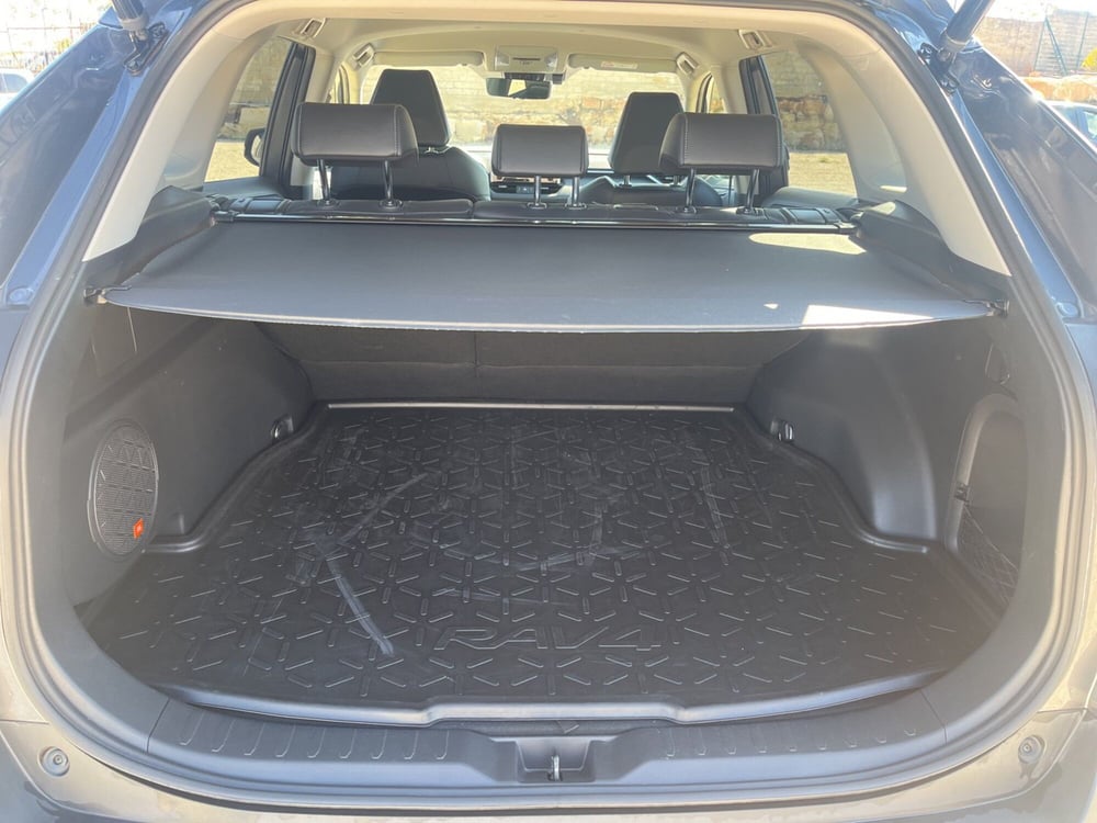 Toyota Rav4 usata a Ragusa (6)