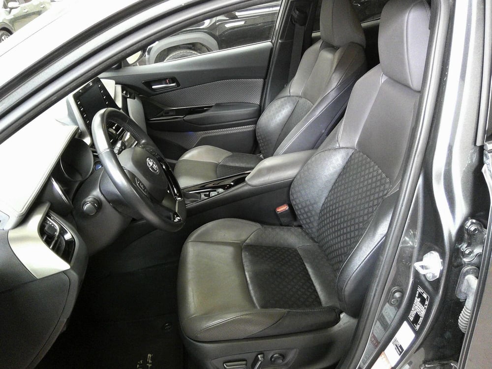 Toyota Toyota C-HR usata a Treviso (12)