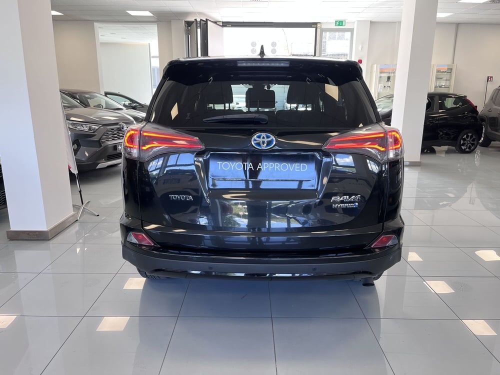 Toyota Rav4 usata a Prato (5)