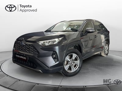 Toyota Rav4 HV (218CV) E-CVT 2WD Active del 2022 usata a Viterbo