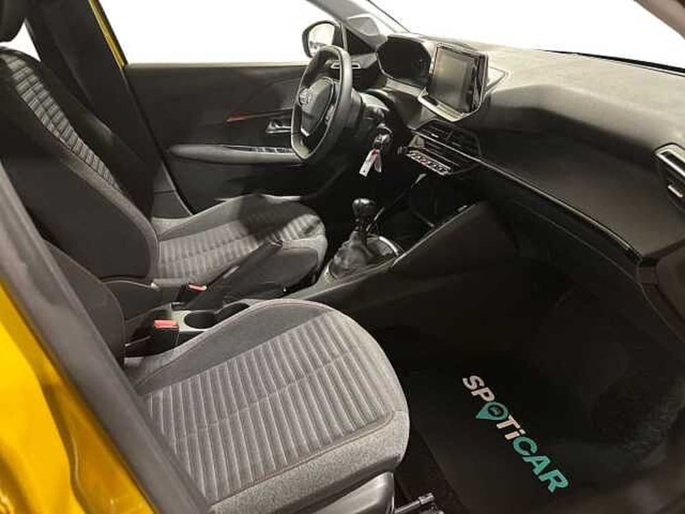 Peugeot 208 usata a Napoli (13)