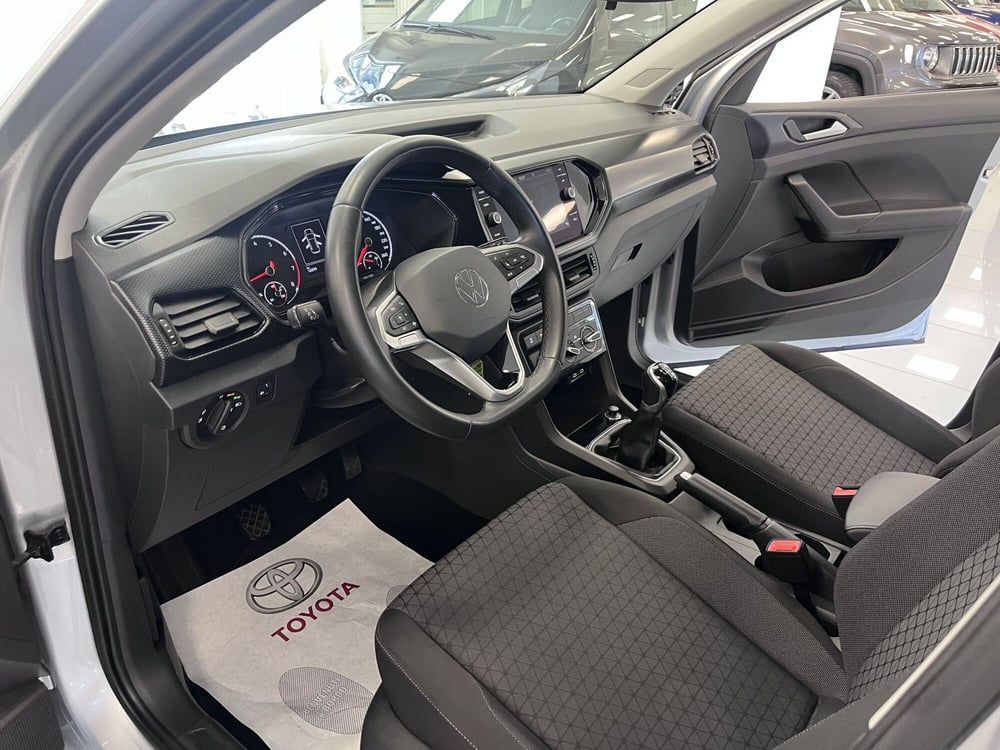 Volkswagen T-Cross usata a Prato (7)