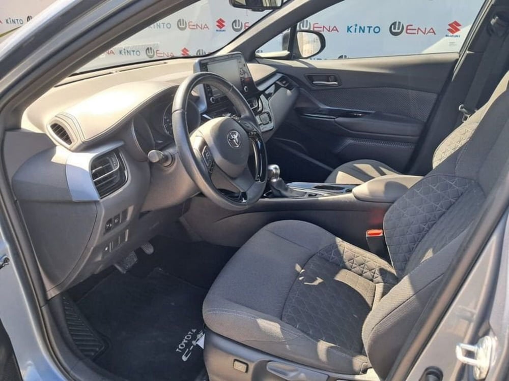 Toyota Toyota C-HR usata a Cagliari (11)