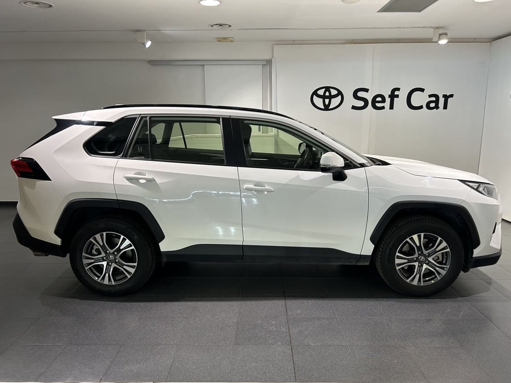 Toyota Rav4 usata a Milano (14)