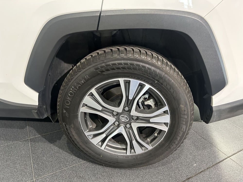 Toyota Rav4 usata a Milano (15)