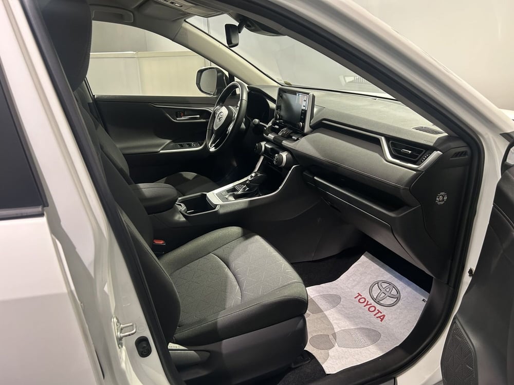 Toyota Rav4 usata a Milano (6)