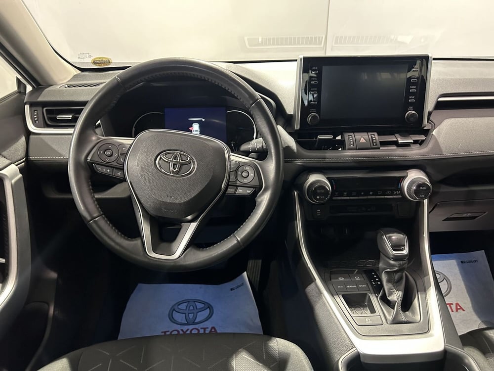 Toyota Rav4 usata a Milano (9)
