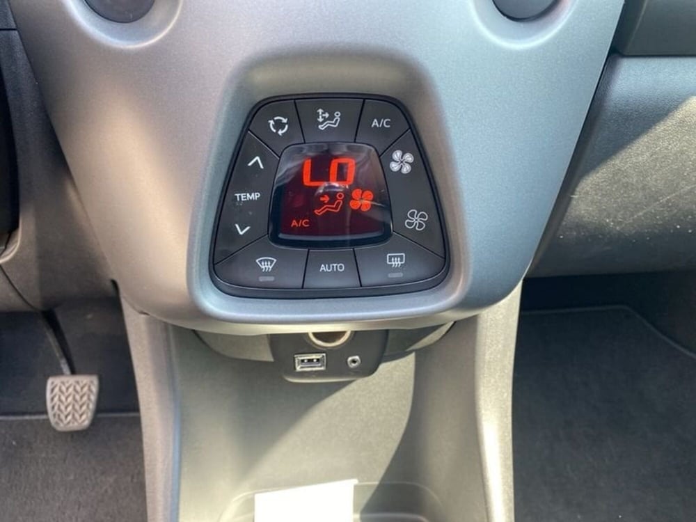 Toyota Aygo usata a Vicenza (16)