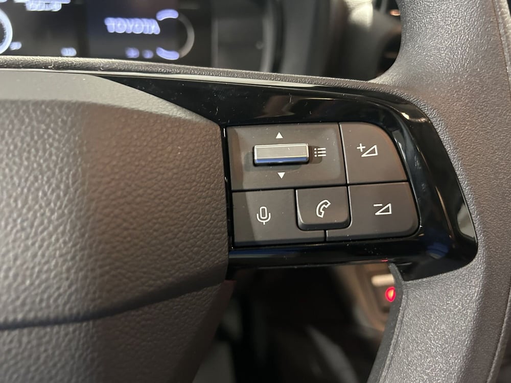 Toyota Proace City nuova a Milano (16)