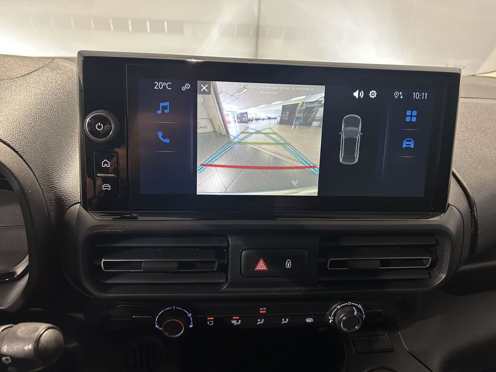 Toyota Proace City nuova a Milano (17)