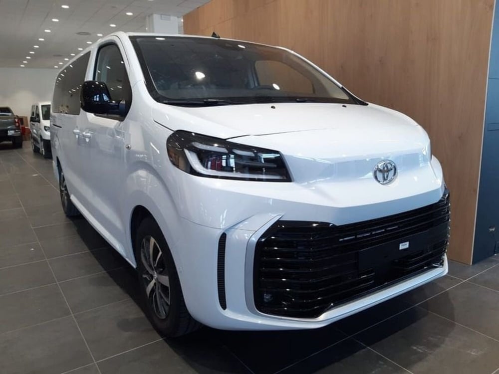 Toyota Proace Verso nuova a Vicenza