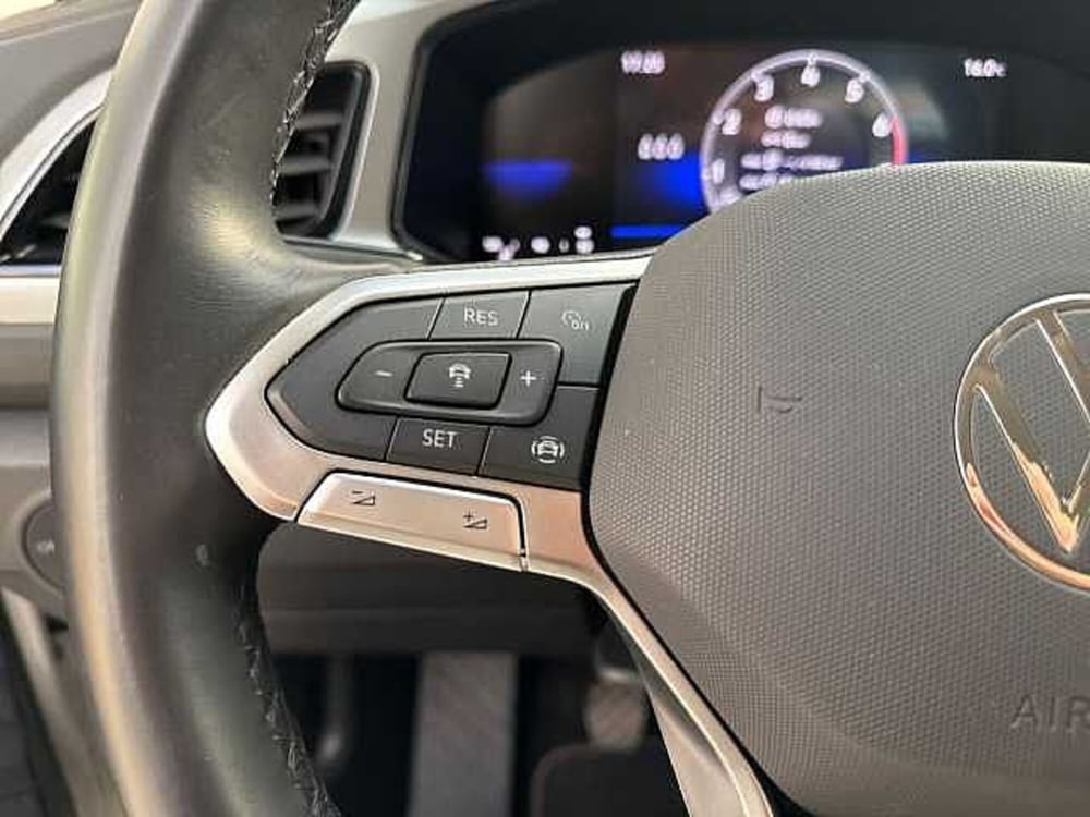 Volkswagen T-Roc usata a Napoli (16)