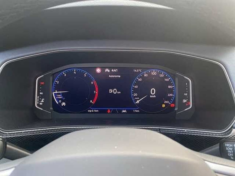 Volkswagen T-Cross nuova a Napoli (11)