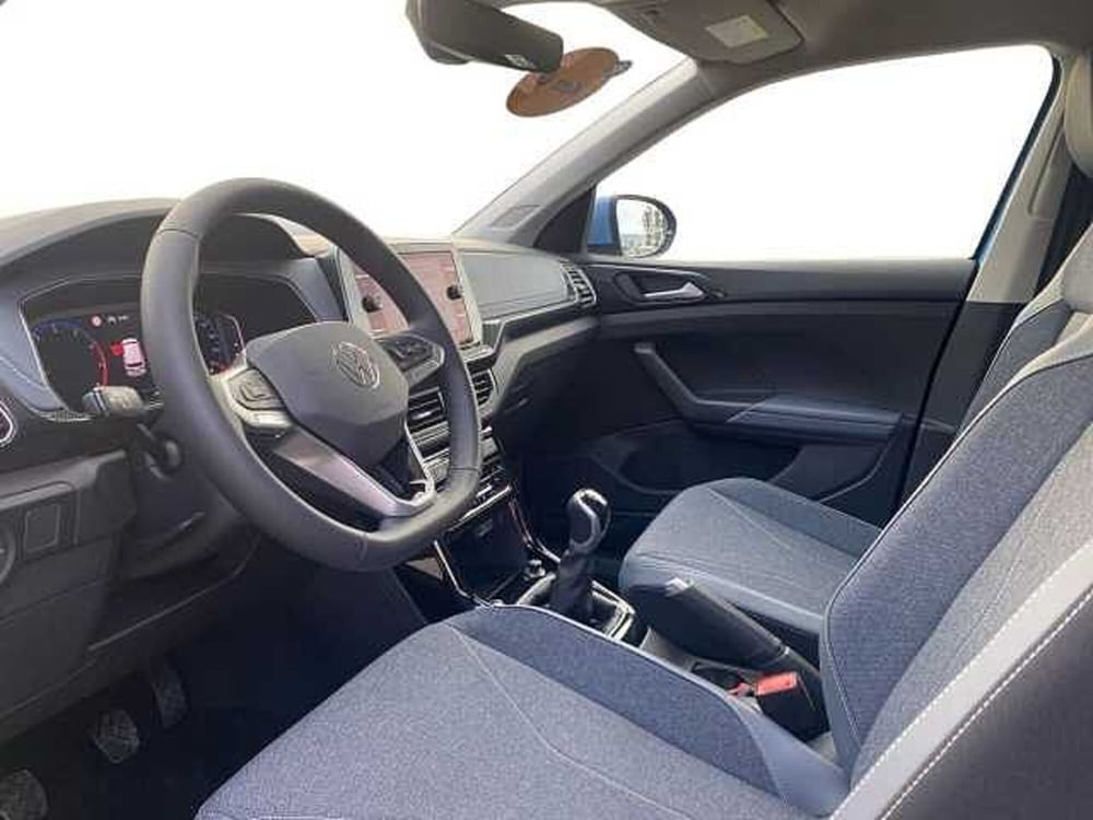 Volkswagen T-Cross nuova a Napoli (9)