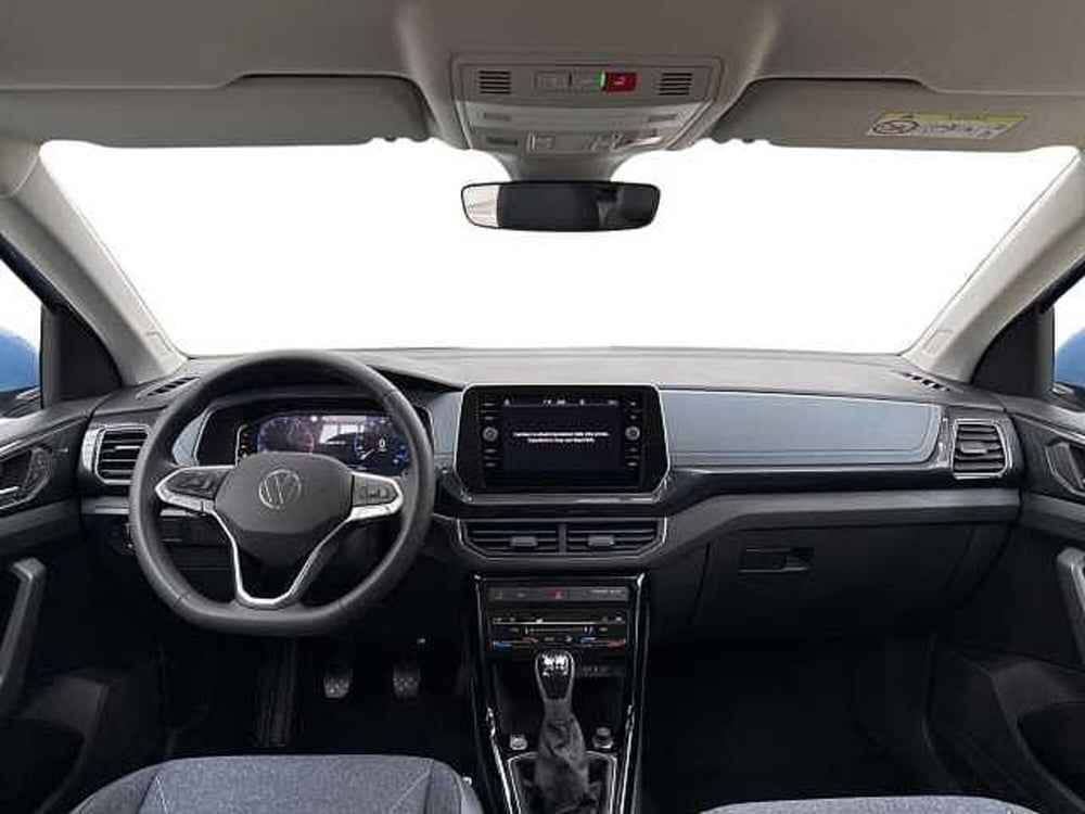 Volkswagen T-Cross nuova a Napoli (13)